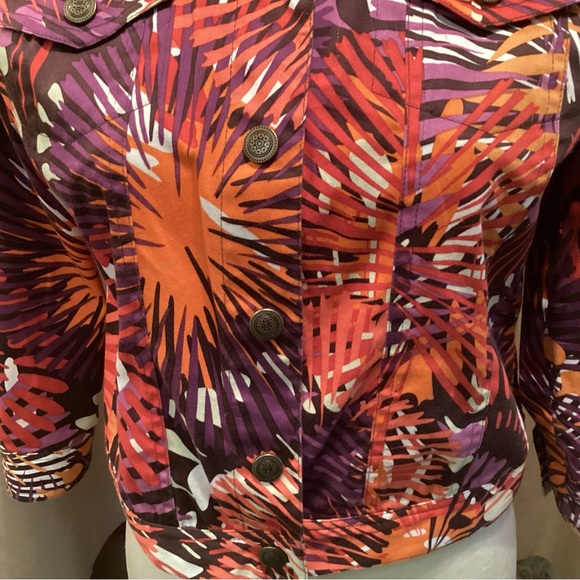 Lark Lane light weight jacket size 4P multiple colors ( orange,red,purple) - Picture 6 of 9
